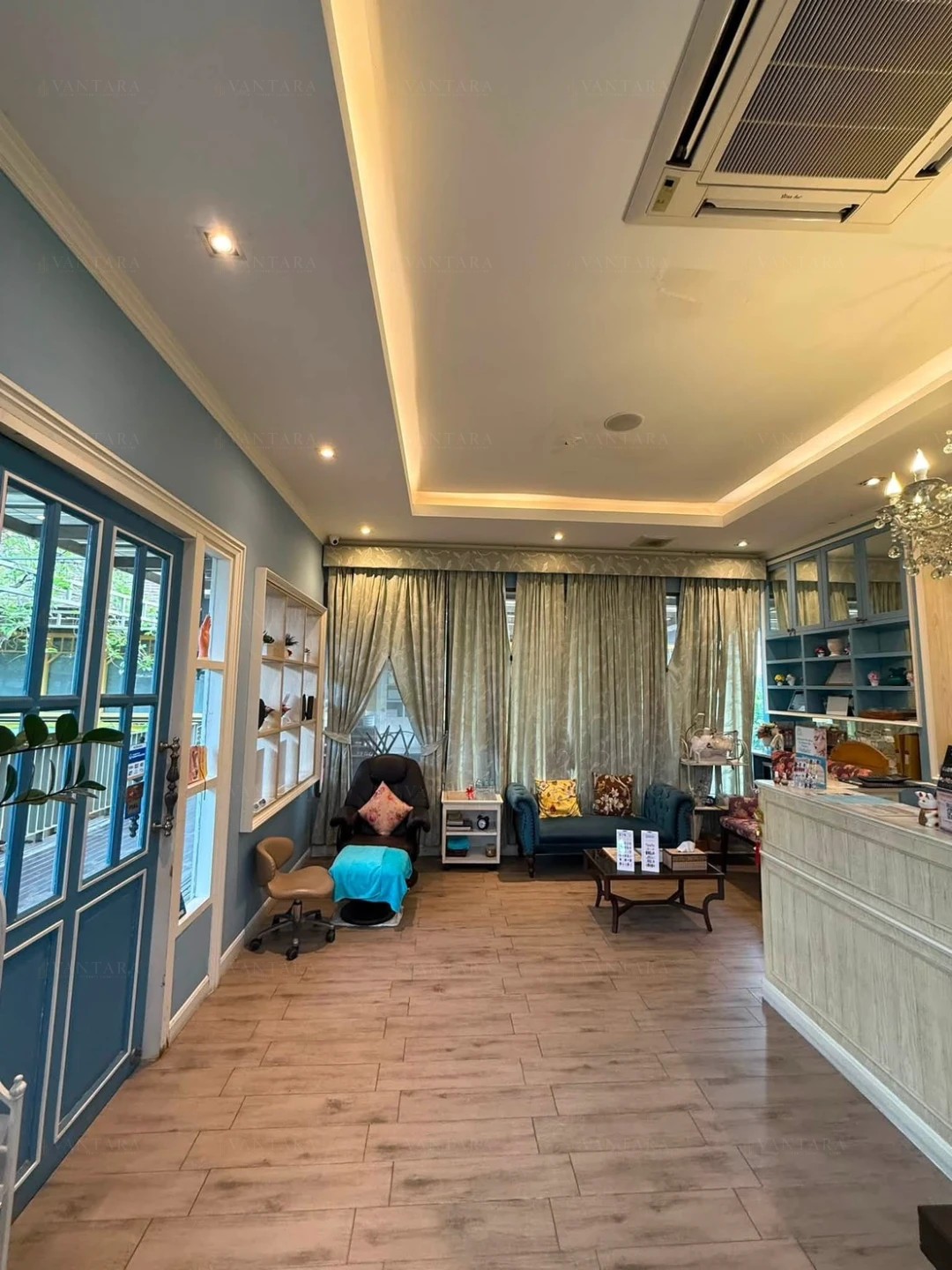 Nail and massage salon for rent/transfer on Ratchaphruek Road Preview 6